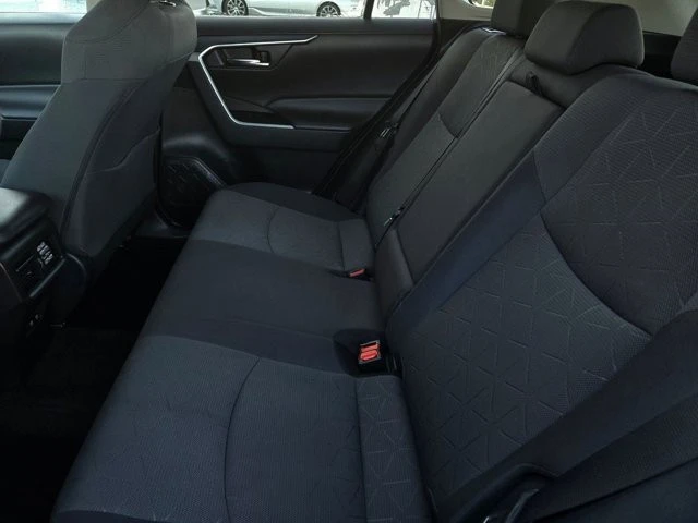 2021 Toyota RAV4 5th Gen - Image 10 of 21