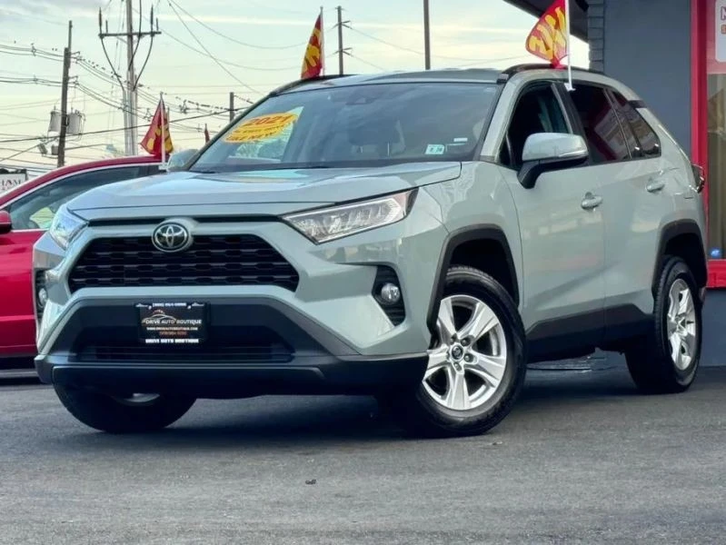 2021 Toyota RAV4 5th Gen - Image 3 of 12