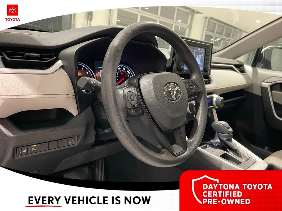 2021 Toyota RAV4 5th Gen - Image 6 of 10