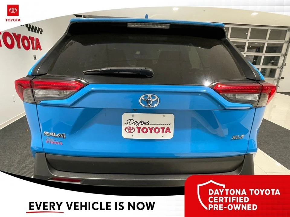 2021 Toyota RAV4 5th Gen - Image 11 of 12