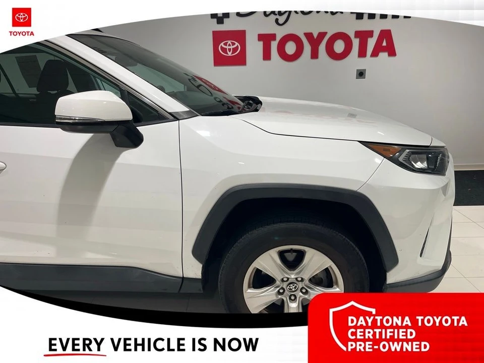 2021 Toyota RAV4 5th Gen - Image 5 of 10