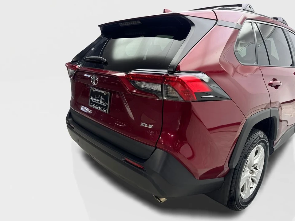 2021 Toyota RAV4 5th Gen - Image 18 of 21