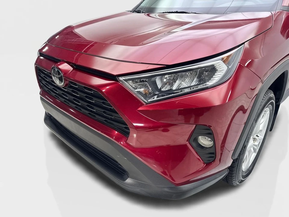 2021 Toyota RAV4 5th Gen - Image 16 of 21