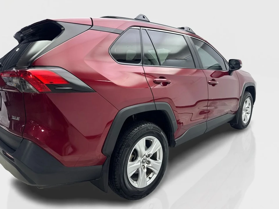 2021 Toyota RAV4 5th Gen - Image 13 of 21