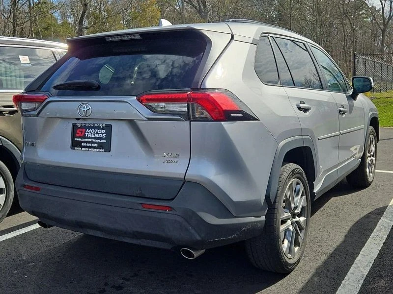 2021 Toyota RAV4 5th Gen - Image 4 of 4