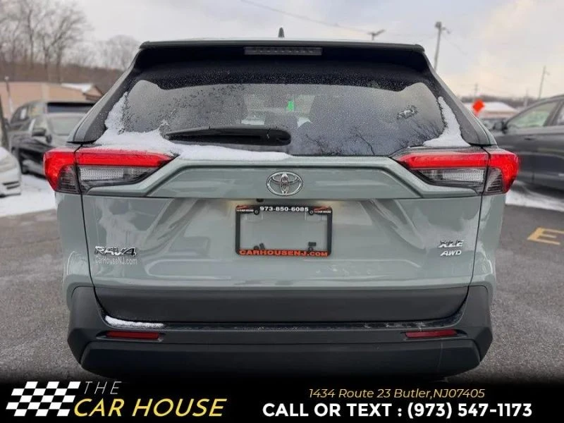 2021 Toyota RAV4 5th Gen - Image 12 of 12