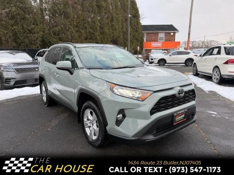 2021 Toyota RAV4 5th Gen - Image 5 of 12