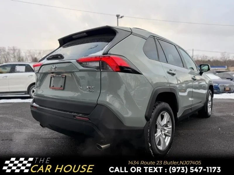 2021 Toyota RAV4 5th Gen - Image 8 of 12