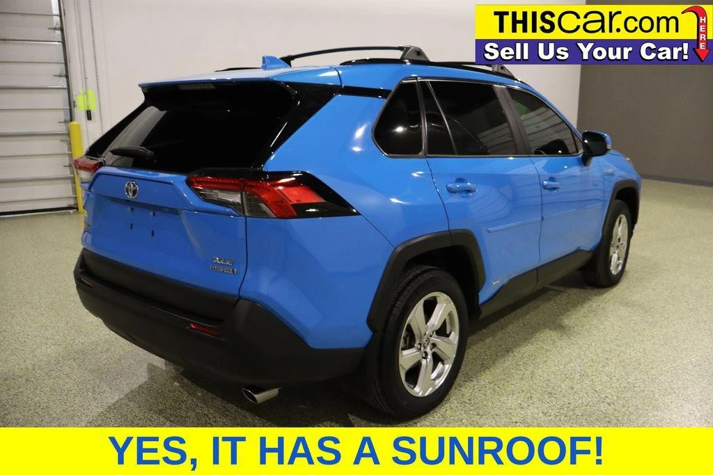 2021 Toyota RAV4 5th Gen - Image 9 of 12