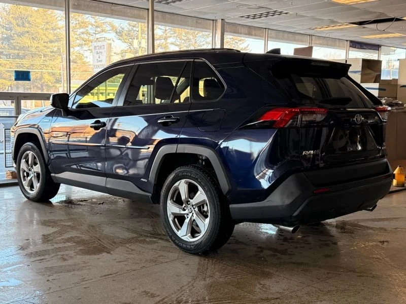2021 Toyota RAV4 5th Gen - Image 7 of 12