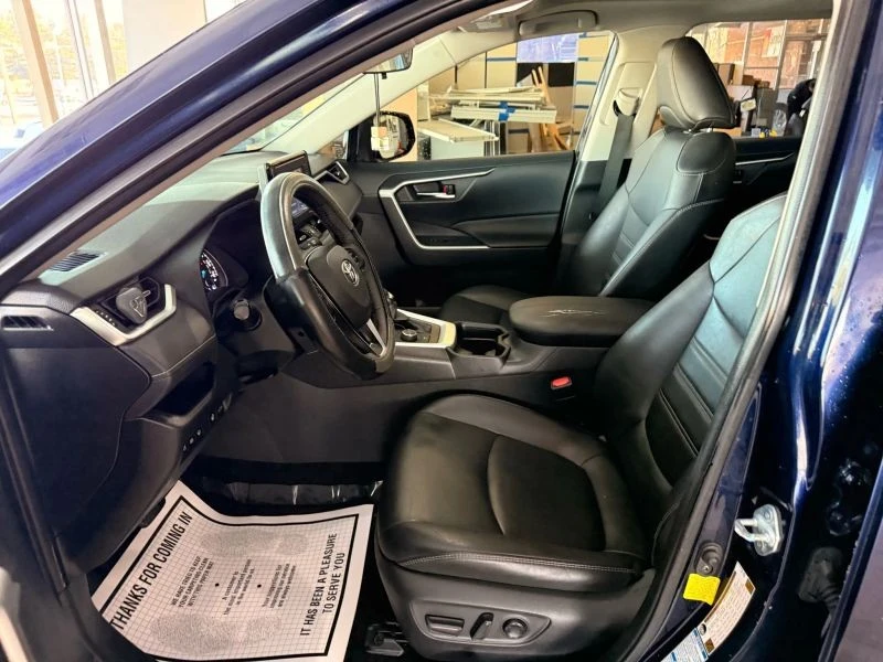 2021 Toyota RAV4 5th Gen - Image 11 of 12