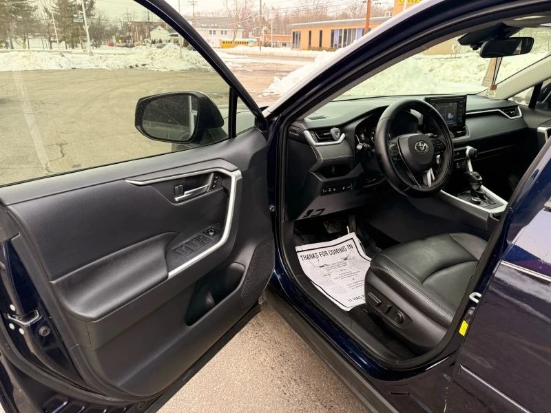 2021 Toyota RAV4 5th Gen - Image 10 of 12