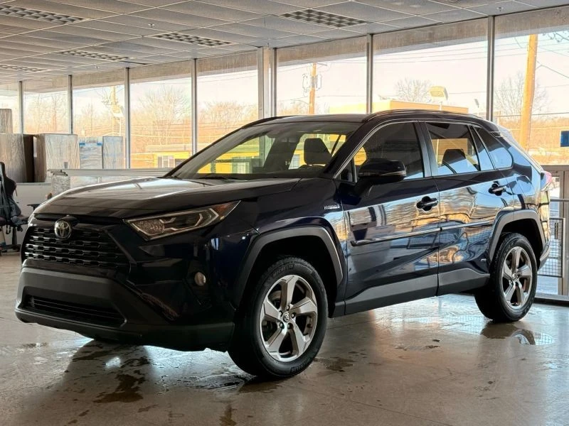 2021 Toyota RAV4 5th Gen - Image 3 of 12