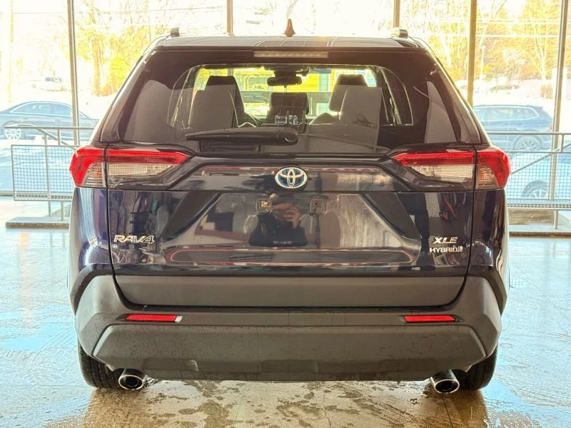 2021 Toyota RAV4 5th Gen - Image 8 of 12