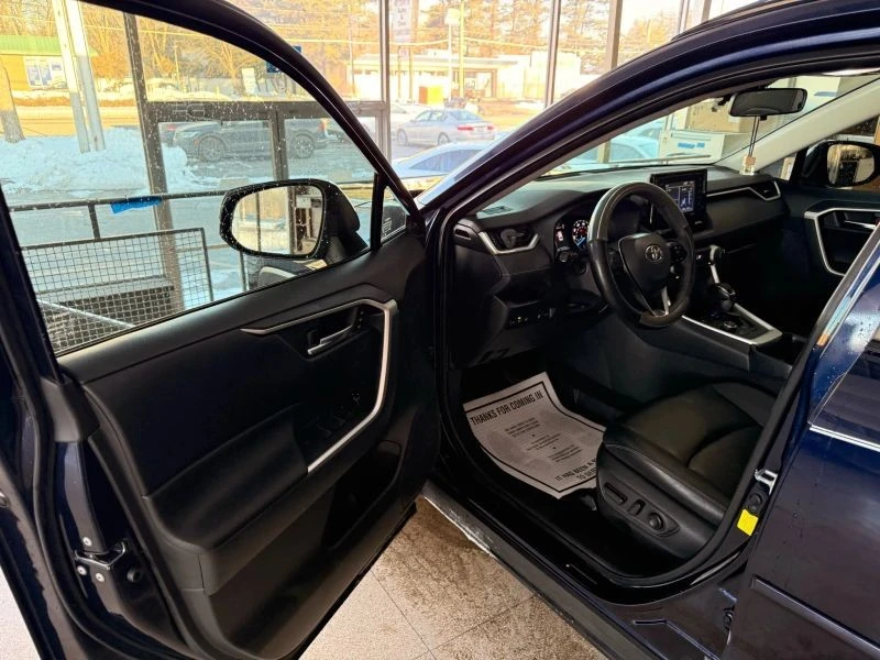 2021 Toyota RAV4 5th Gen - Image 10 of 12