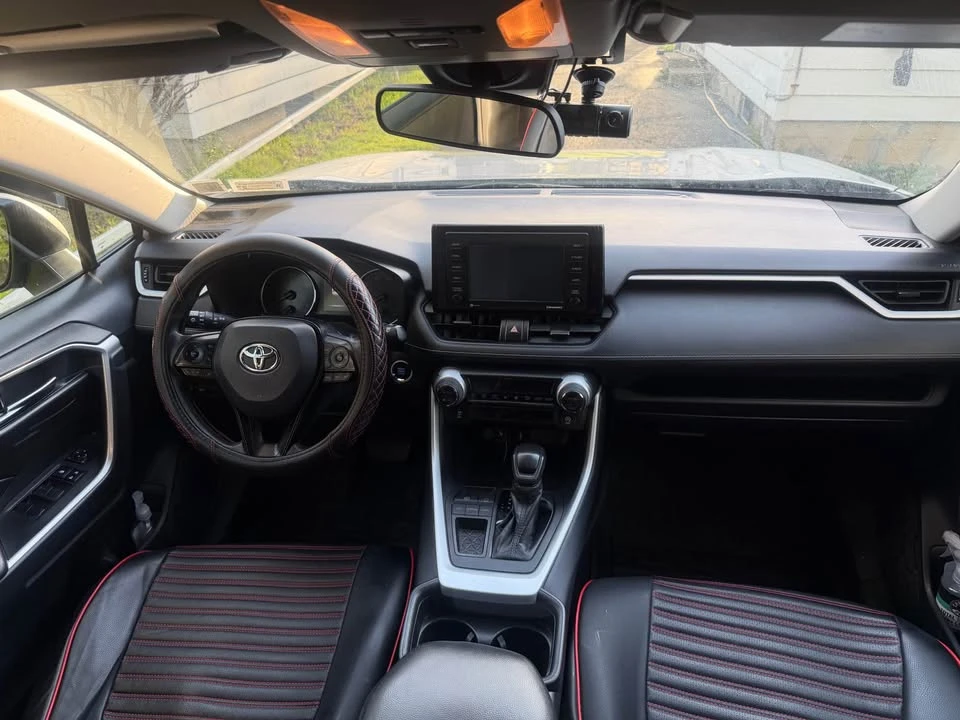 2021 Toyota RAV4 5th Gen - Image 13 of 17
