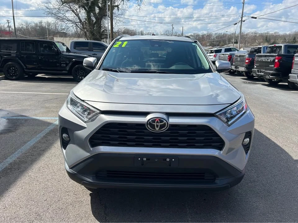 2021 Toyota RAV4 5th Gen - Image 2 of 16