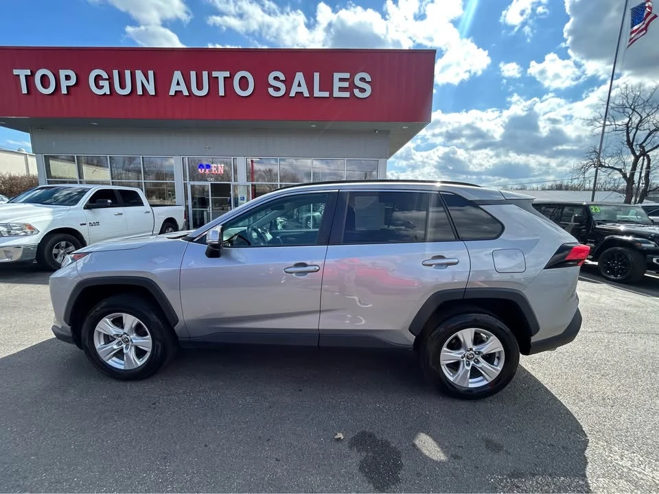2021 Toyota RAV4 5th Gen - Image 8 of 16