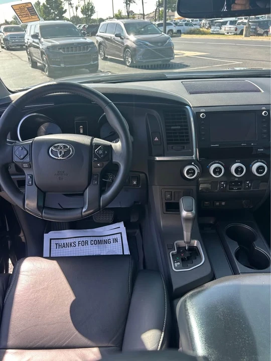 2021 Toyota Sequoia 2nd Gen - Image 9 of 10