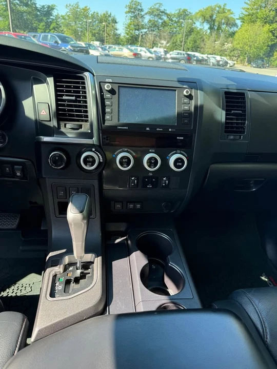 2021 Toyota Sequoia 2nd Gen - Image 7 of 20