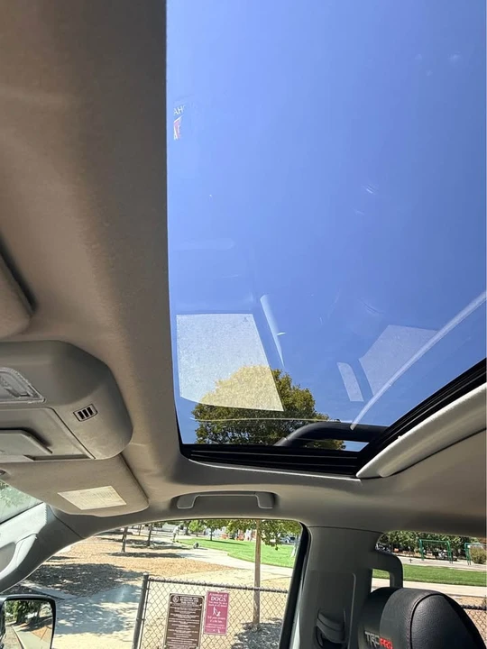 2021 Toyota Sequoia 2nd Gen - Image 13 of 18