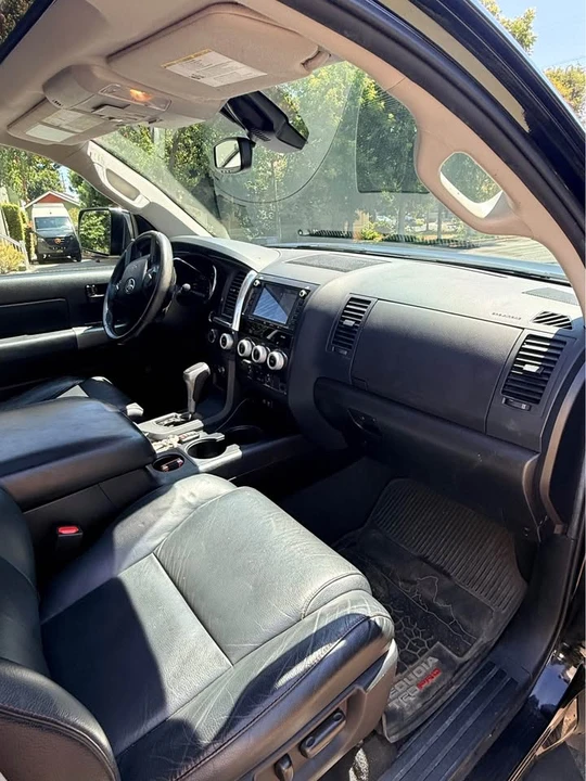 2021 Toyota Sequoia 2nd Gen - Image 10 of 18