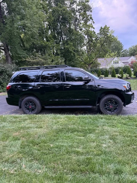 2021 Toyota Sequoia 2nd Gen - Image 5 of 10