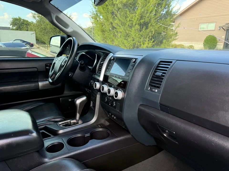 2021 Toyota Sequoia 2nd Gen - Image 8 of 18