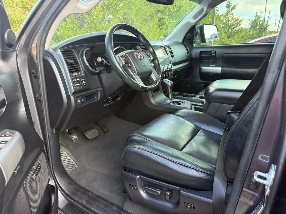 2021 Toyota Sequoia 2nd Gen - Image 17 of 18