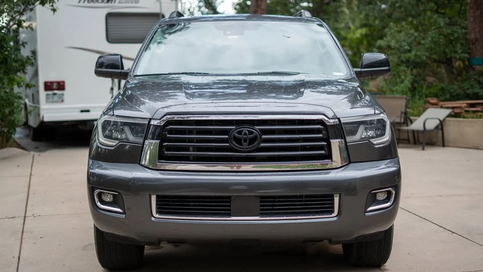 2021 Toyota Sequoia 2nd Gen - Image 2 of 14