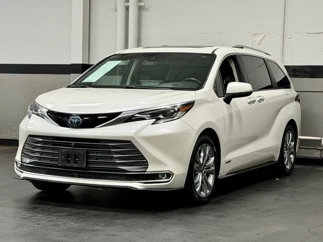 2021 Toyota Sienna 4th Gen - Image 7 of 21