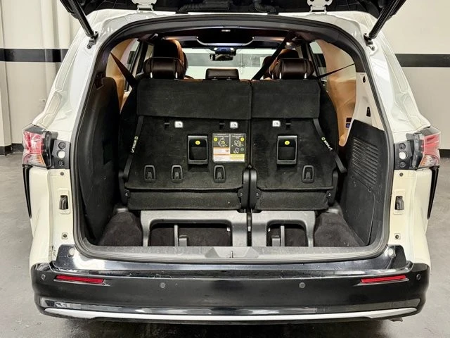 2021 Toyota Sienna 4th Gen - Image 15 of 21