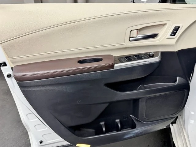 2021 Toyota Sienna 4th Gen - Image 20 of 21