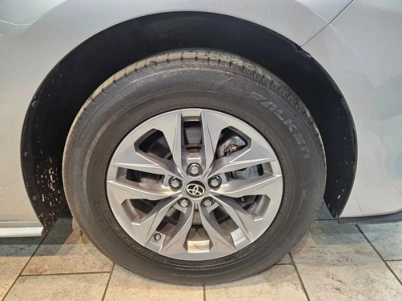 2021 Toyota Sienna 4th Gen - Image 7 of 12