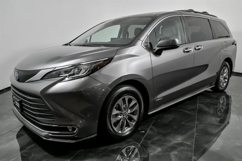 2021 Toyota Sienna 4th Gen - Image 5 of 21