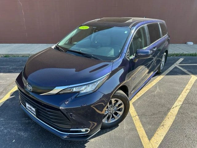 2021 Toyota Sienna 4th Gen - Image 2 of 21