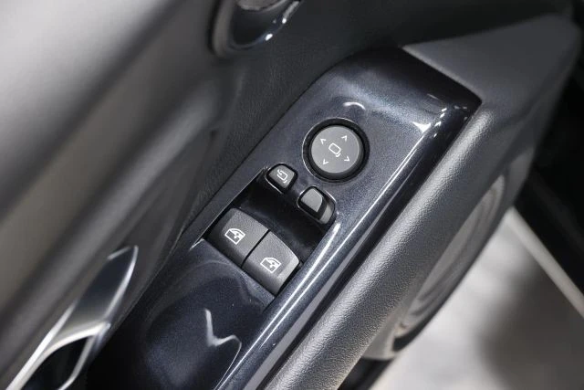 2021 Toyota GR Supra 5th Gen - Image 11 of 31