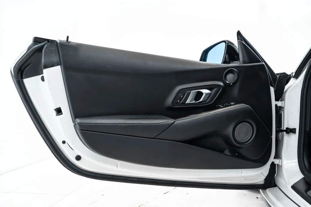 2021 Toyota GR Supra 5th Gen - Image 19 of 31