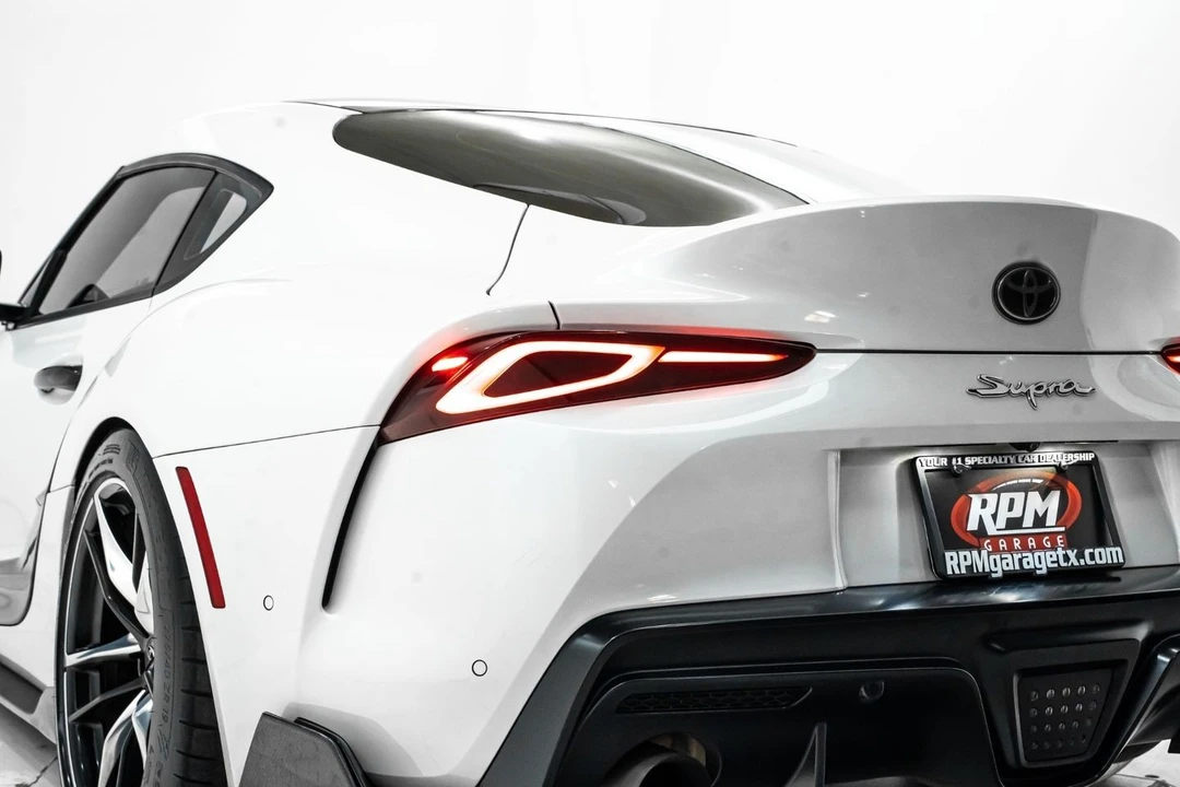 2021 Toyota GR Supra 5th Gen - Image 13 of 31