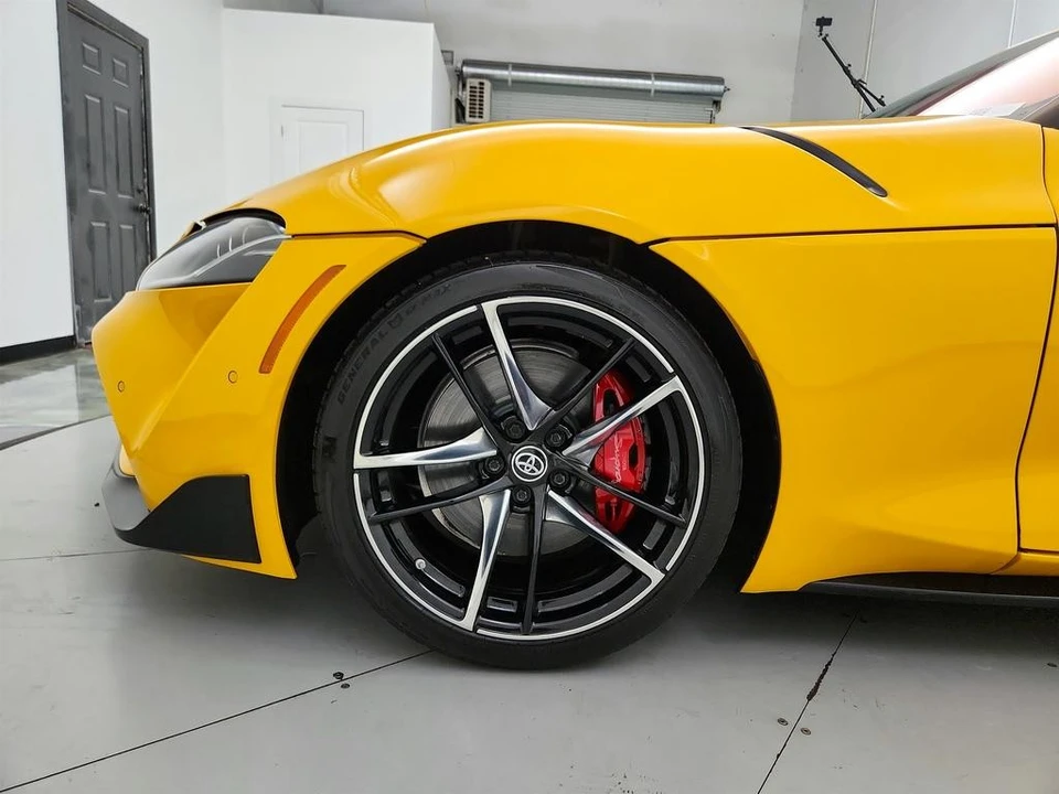 2021 Toyota GR Supra 5th Gen - Image 26 of 31