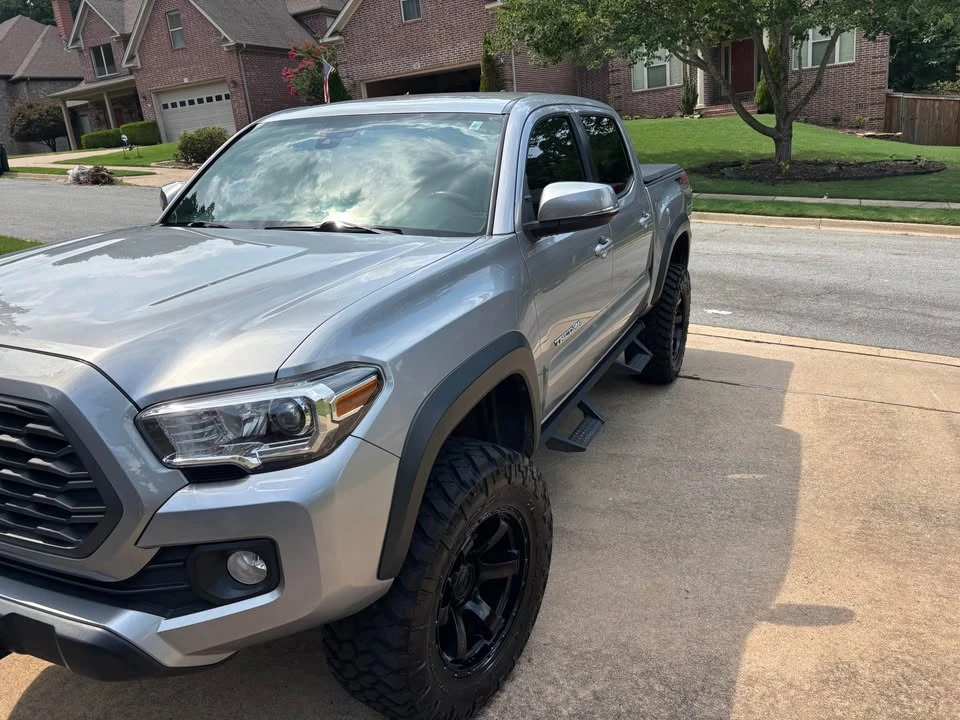 2021 Toyota Tacoma 3rd Gen - Image 2 of 6
