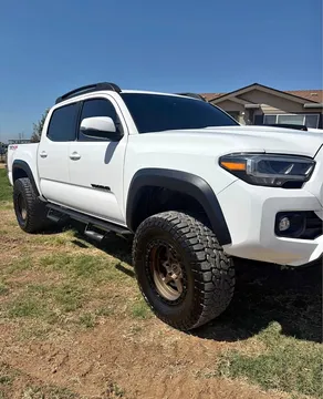 2021 Toyota Tacoma TRD Off-Road Pickup 4D 5 ft