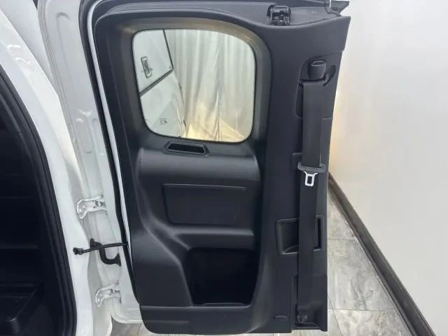 2021 Toyota Tacoma 3rd Gen - Image 10 of 12