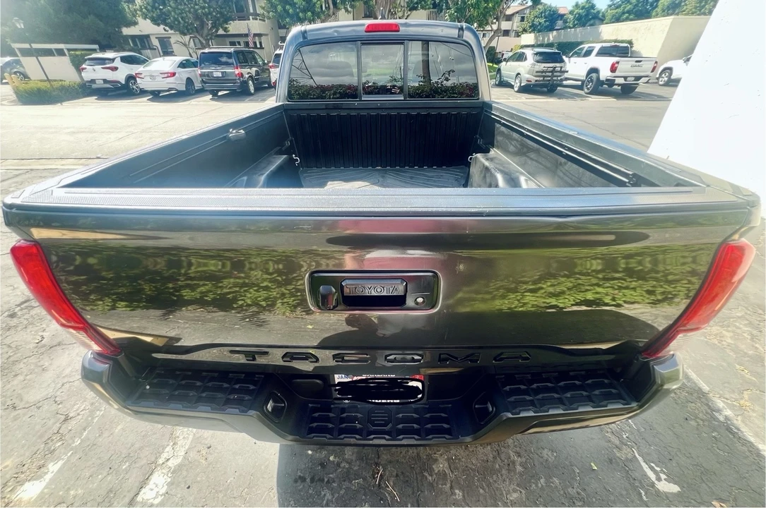 2021 Toyota Tacoma 3rd Gen - Image 5 of 15