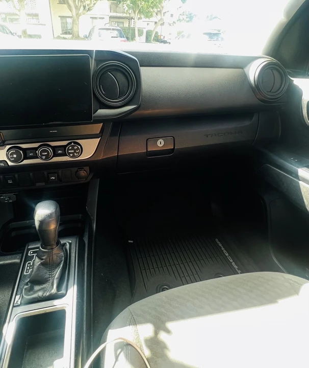 2021 Toyota Tacoma 3rd Gen - Image 10 of 15