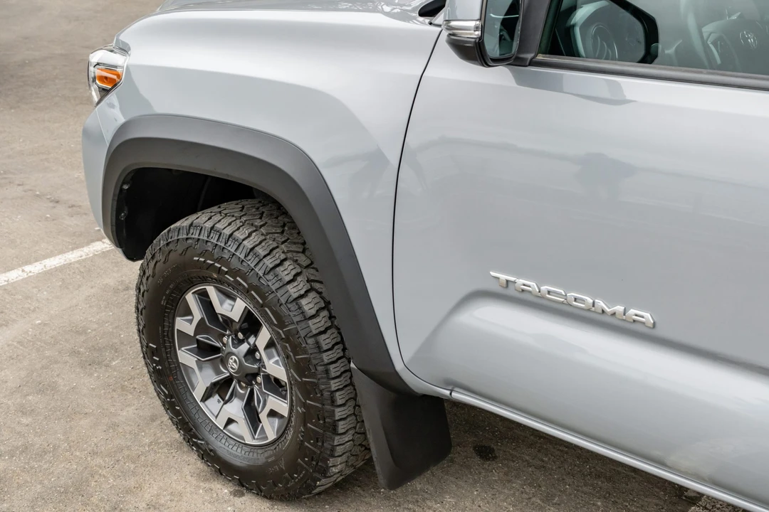 2021 Toyota Tacoma 3rd Gen - Image 28 of 31