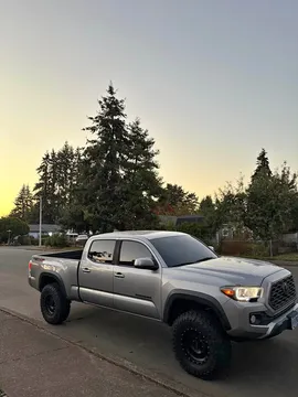 2021 Toyota Tacoma TRD Off-Road Pickup 4D 6 ft