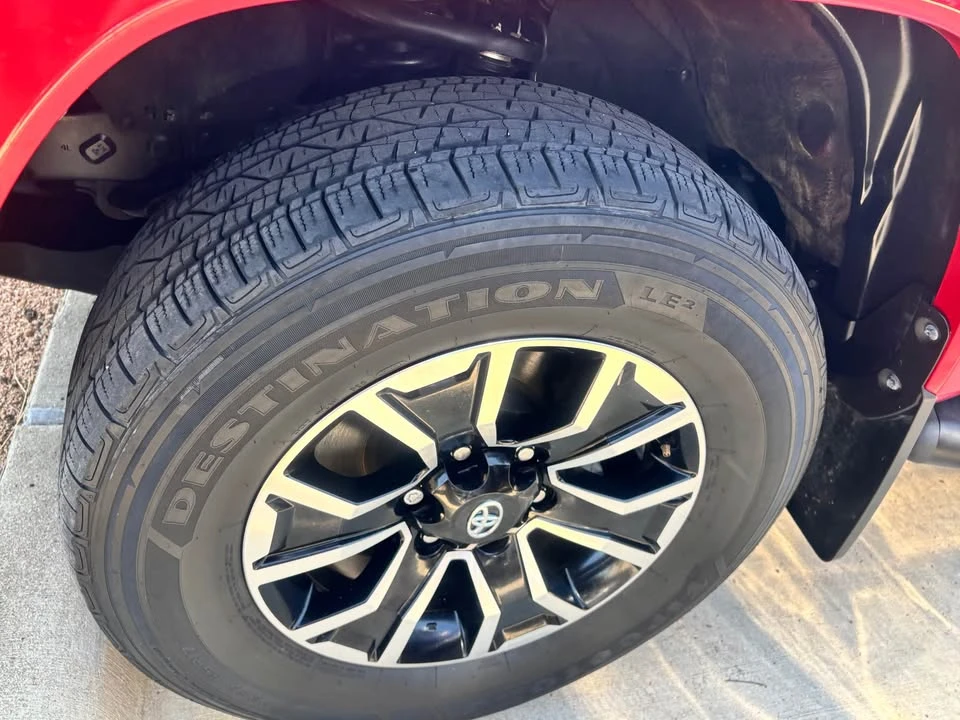 2021 Toyota Tacoma 3rd Gen - Image 3 of 10