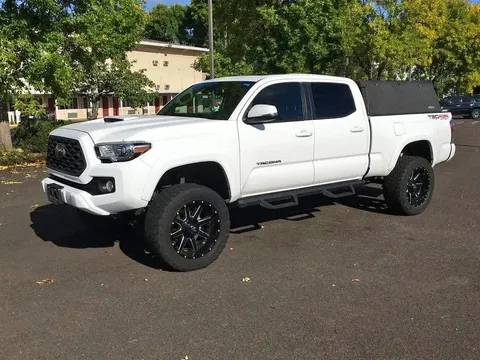 2021 Toyota Tacoma TRD Sport