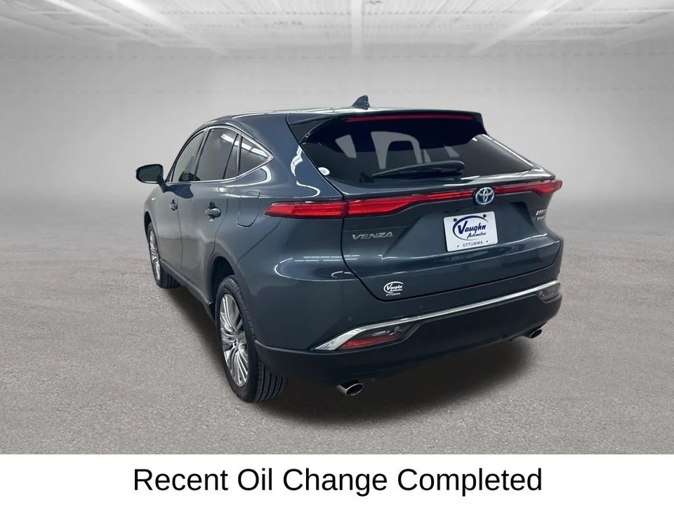 2021 Toyota Venza - Image 11 of 12
